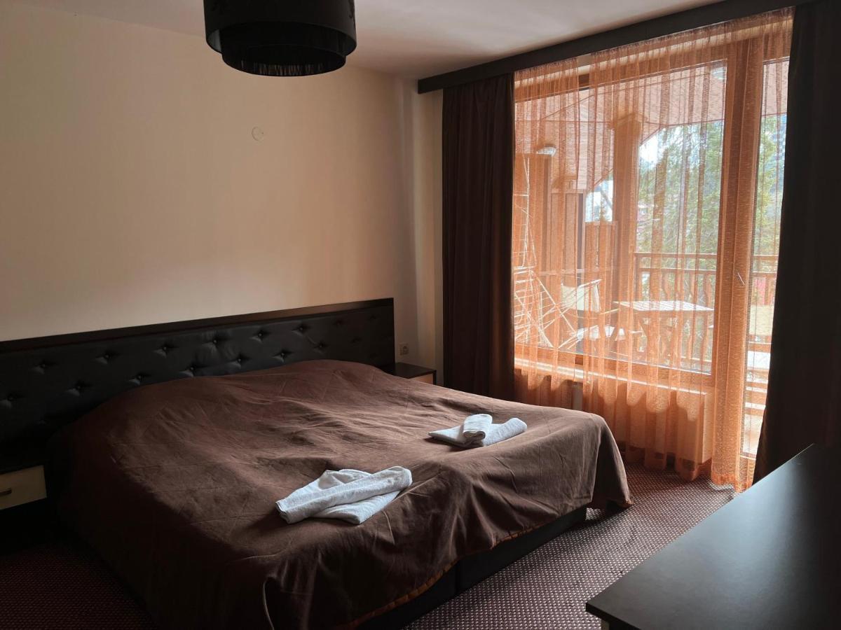 Стаи И Апартаменти Под Наем Borowez Exterior foto